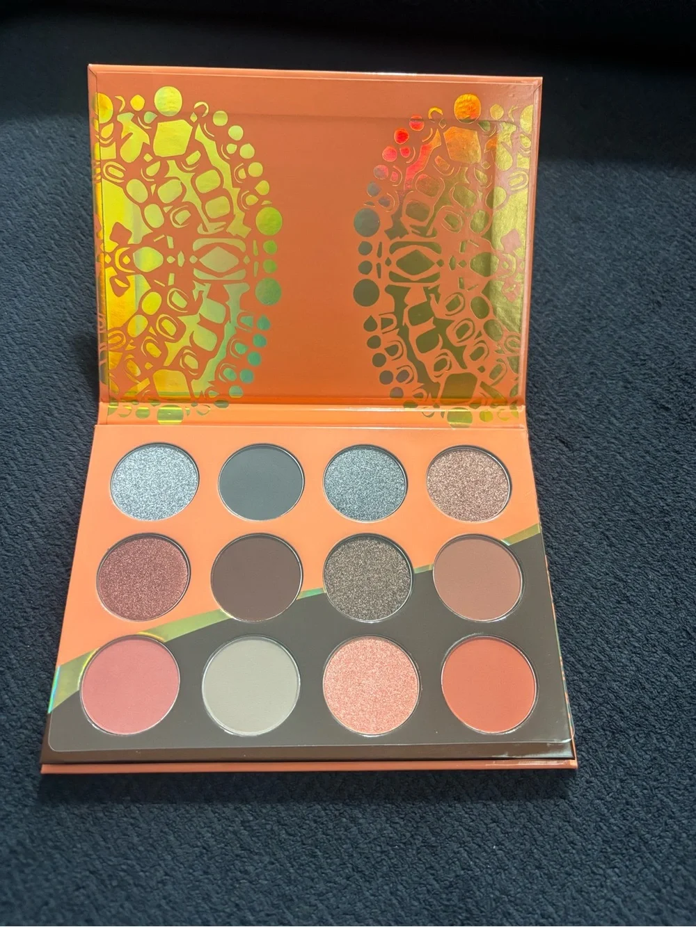 Juvia's Place Nubian 3 Coral Eyeshadow Palette - Coral 0.63 OZ.